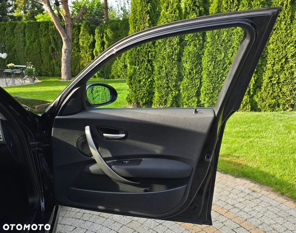 BMW Seria 1 120d - 7