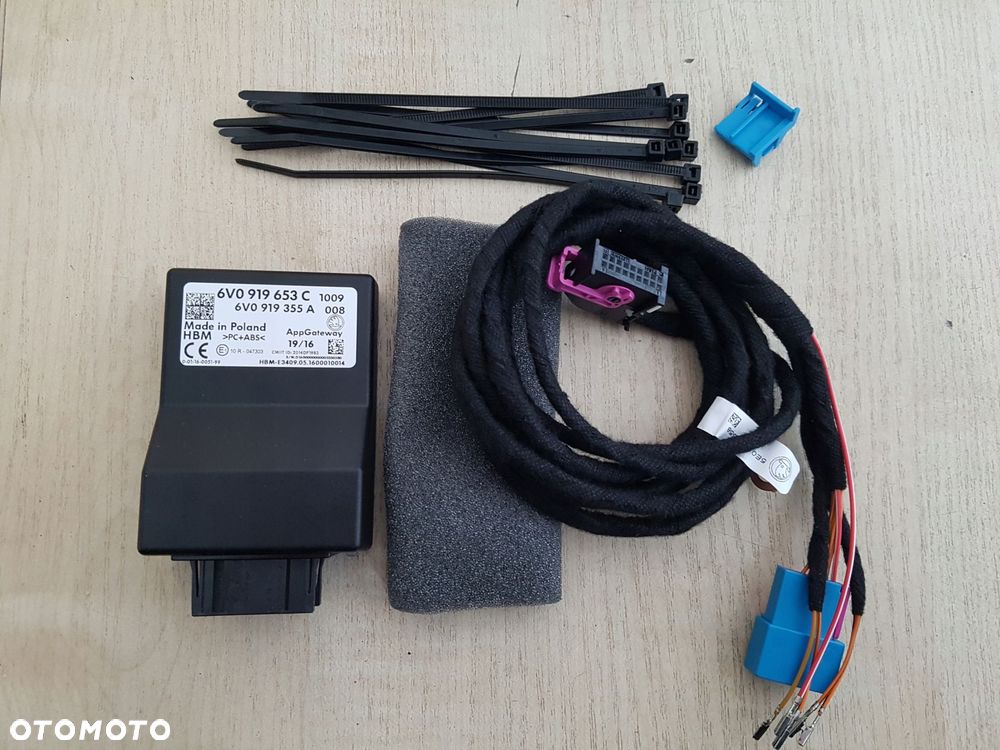 skoda octavia 5e superb 3v moduł telefonu smartgate 6v0919653c 5e0063218 - 1