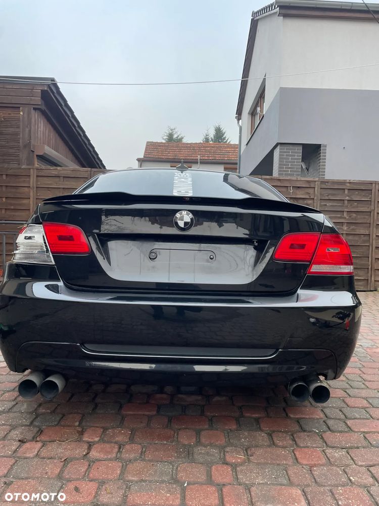 bmw e92 e90 e93 MAXTON KARBON dokładki pod progi tył lotka spoiler