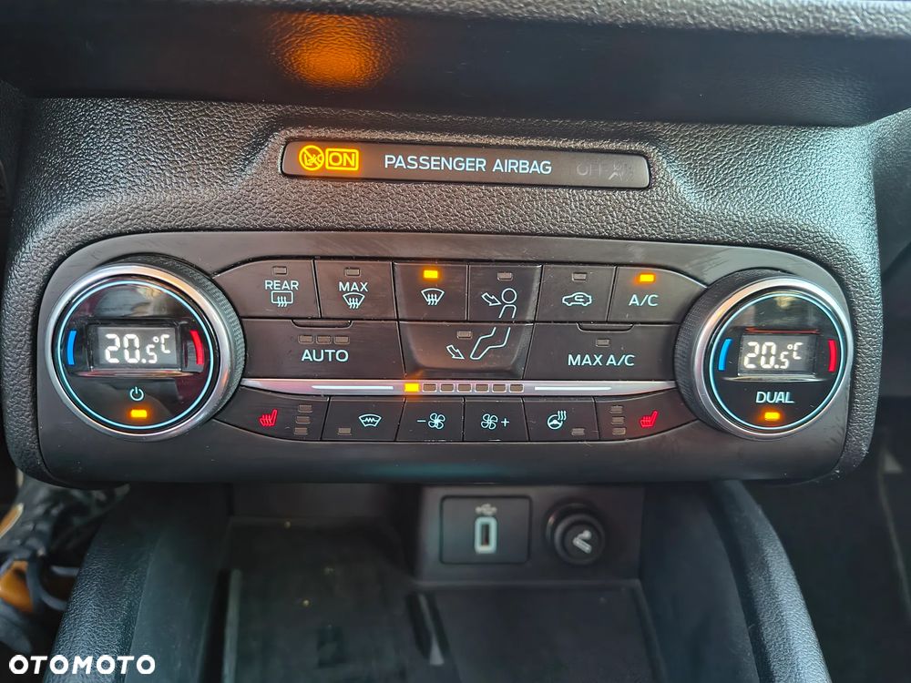 Ford Focus 2.0 EcoBlue Start-Stopp-System ACTIVE VIGNALE - 24