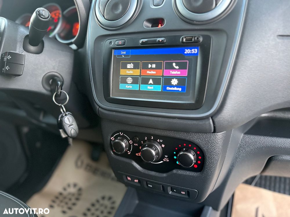 Dacia Dokker dCi 90 Stepway Celebration - 19