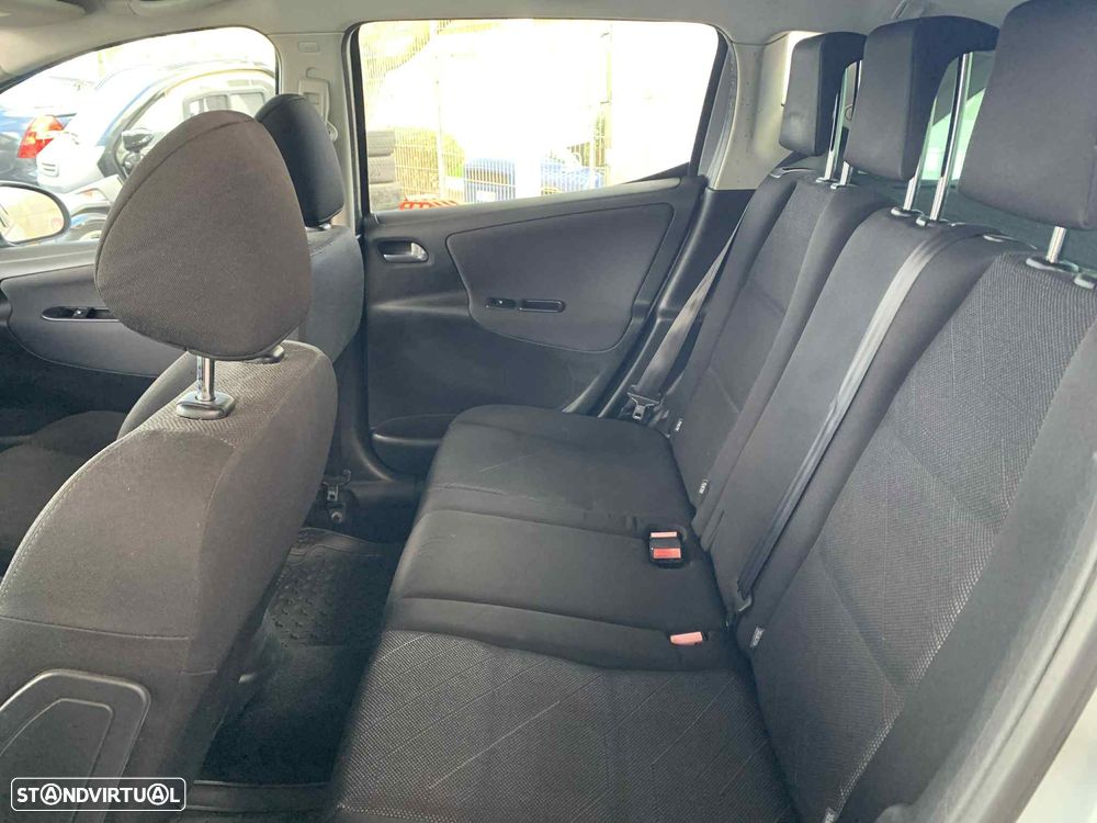 Peugeot 207 SW 1.4 SE Sportium - 8