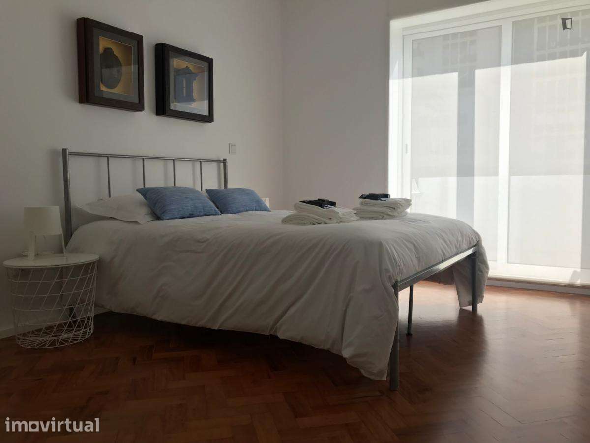 Apartamento com 3 quartos - localizado em Ramalde Porto - Grande imagem: 3/15