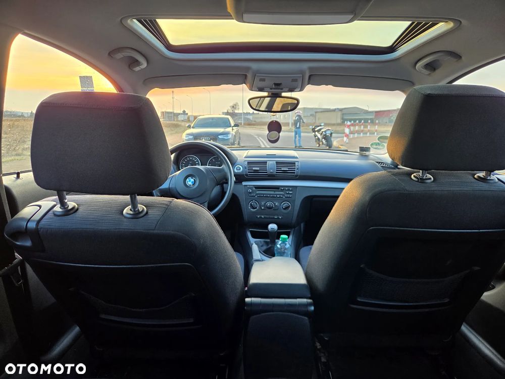 BMW Seria 1 118d - 20