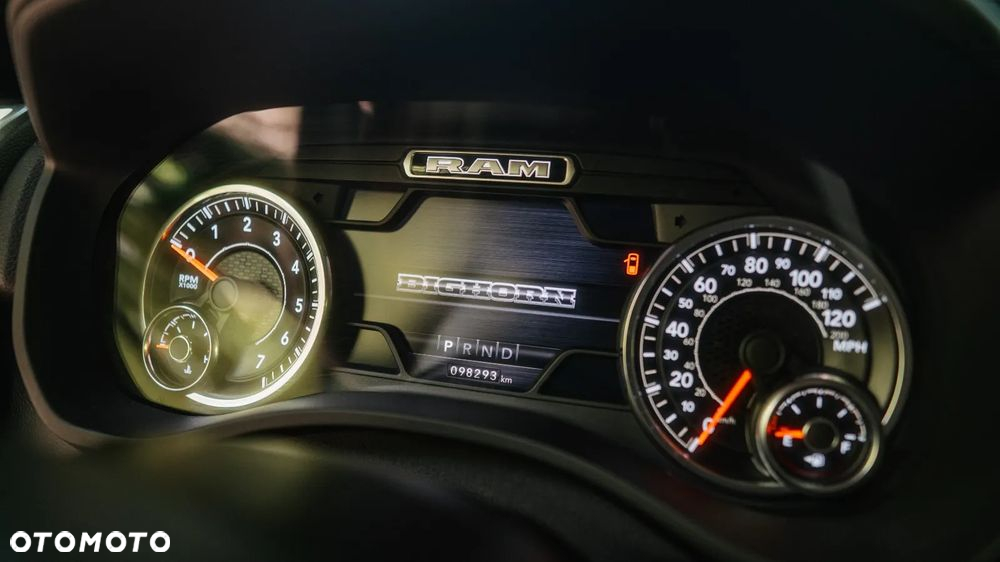 RAM 1500 - 14