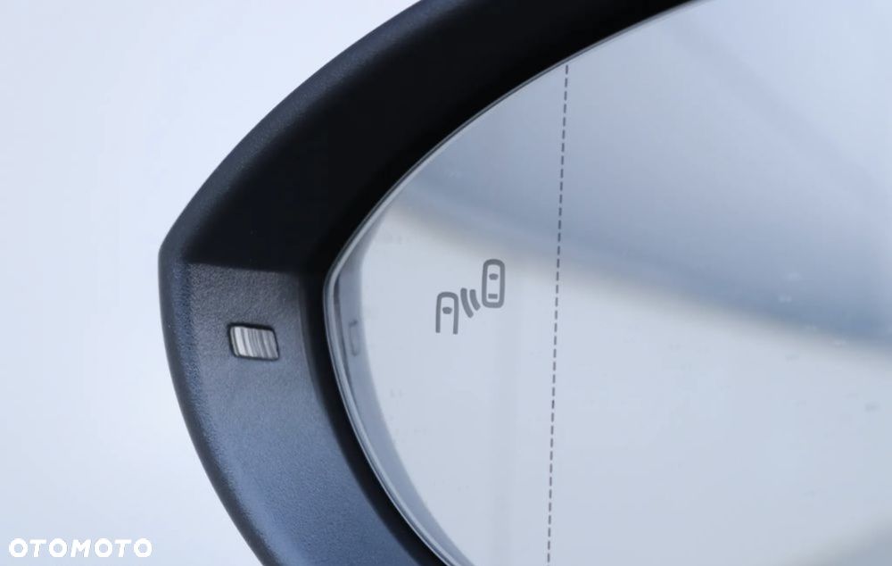 Volkswagen Golf GTD 2.0 TDI SCR DSG - 13