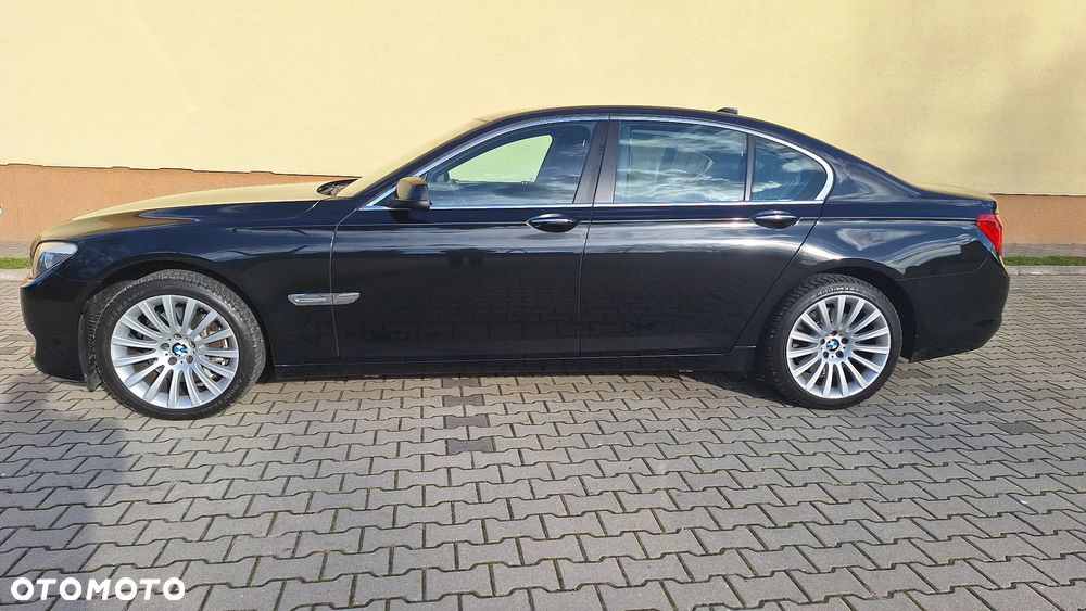 BMW Seria 7 730d - 4