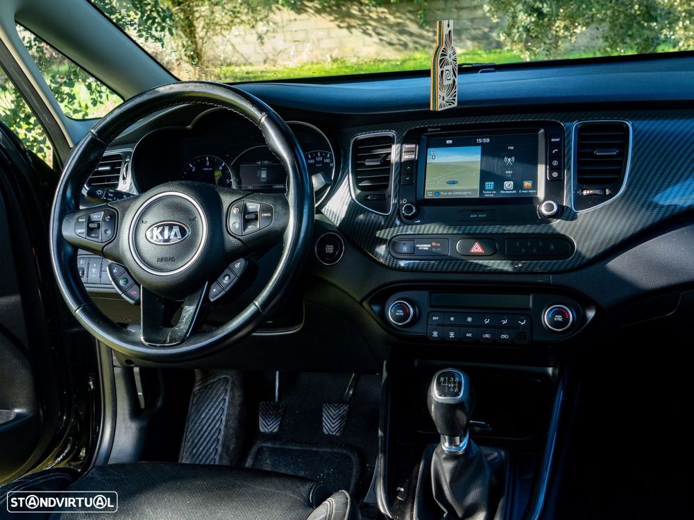 Kia Carens 1.7 CRDi ISG TX - 13