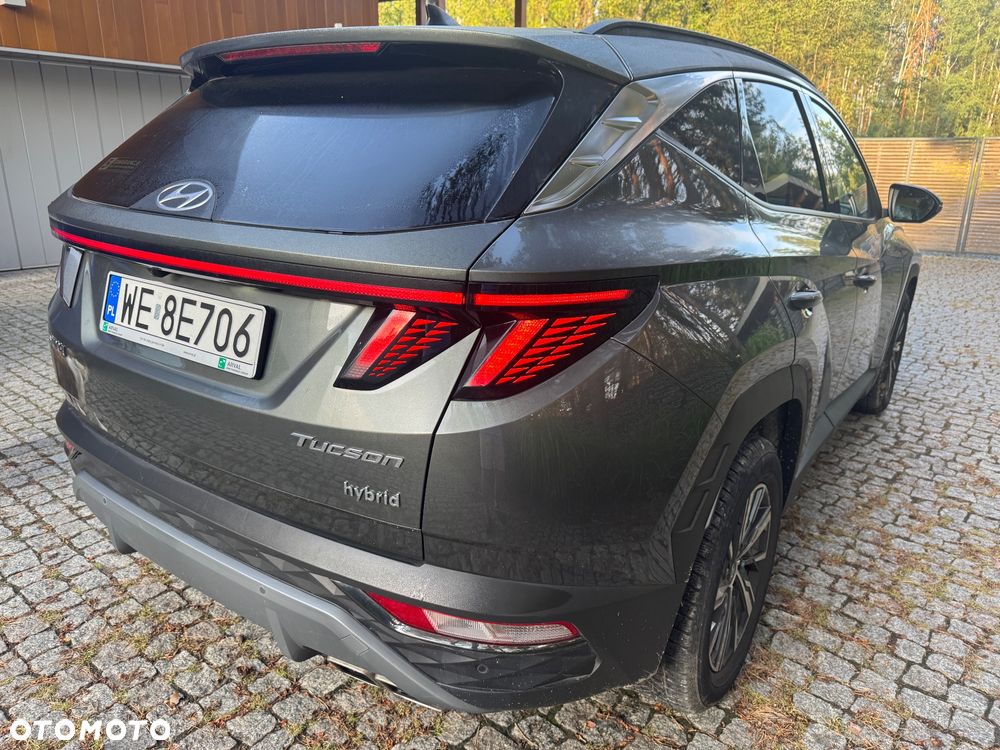 Hyundai Tucson 1.6 T-GDi HEV Executive 2WD - 29