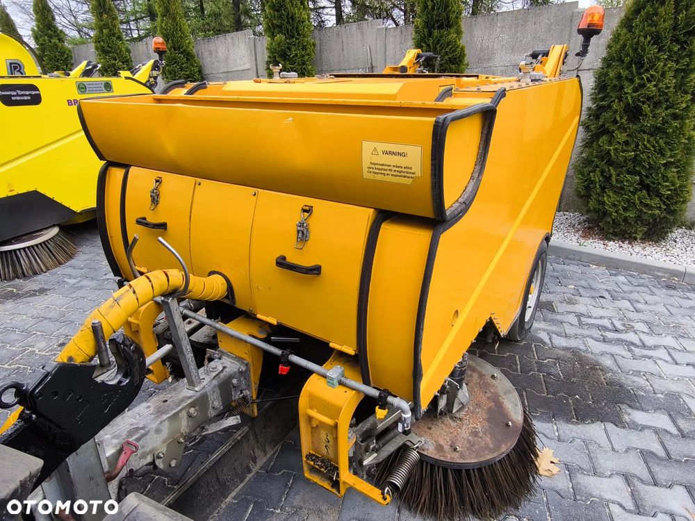 Inny Brodd  Twiggy - 11