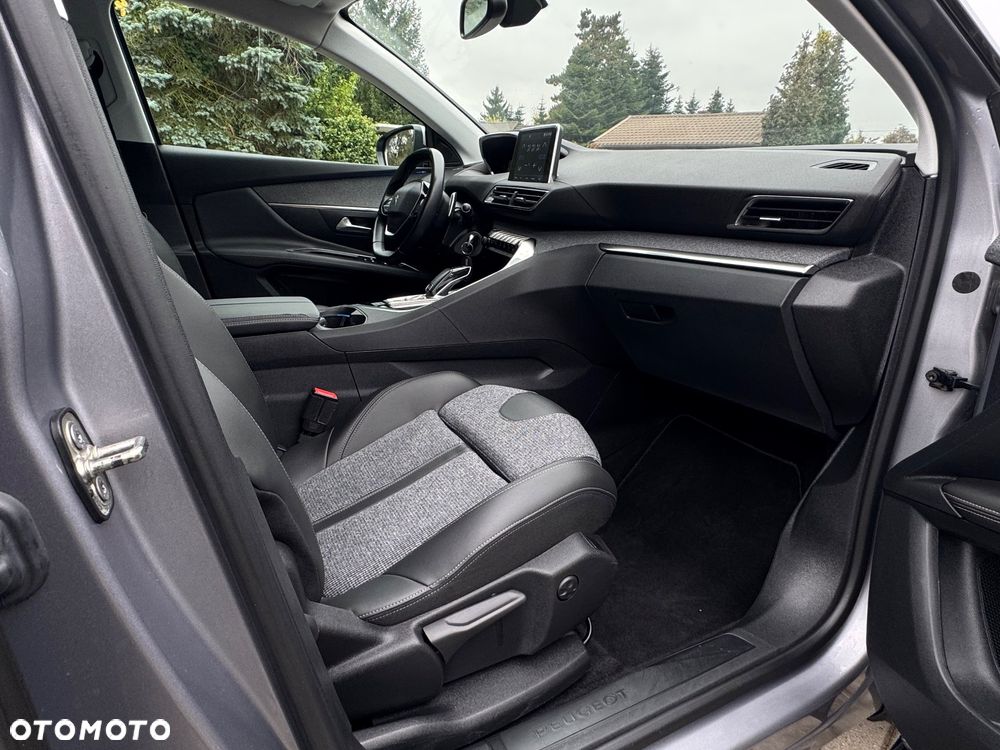 Peugeot 3008 BlueHDi 130 Stop & Start EAT8 Allure - 27