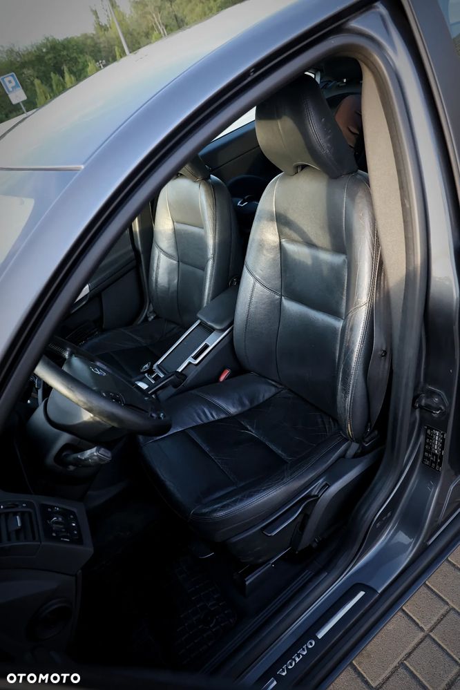 Volvo S40 2.0D - 12