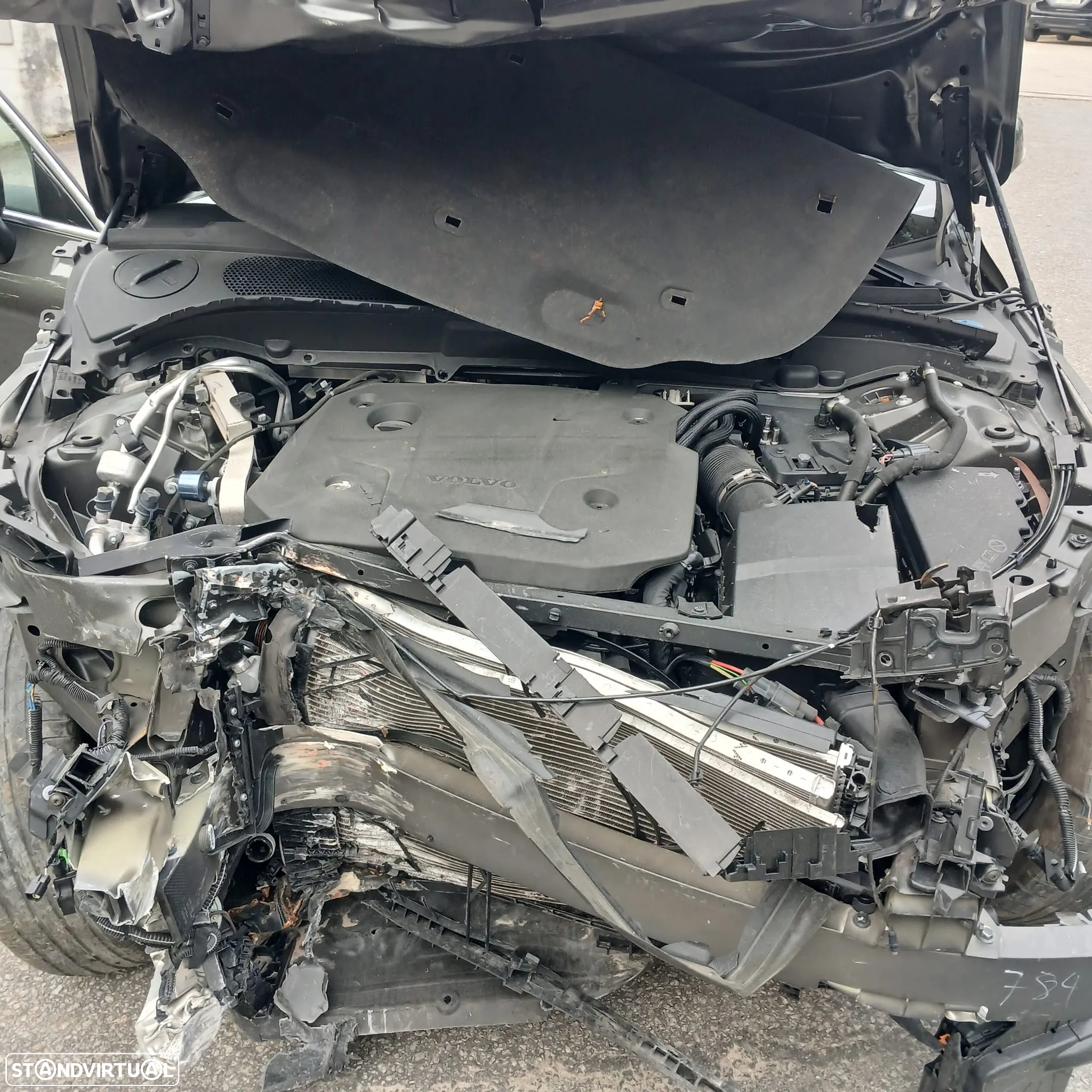 Volvo XC60 B4 Mild-Hybrid de 2021 - Peças Usadas (9814) - 7