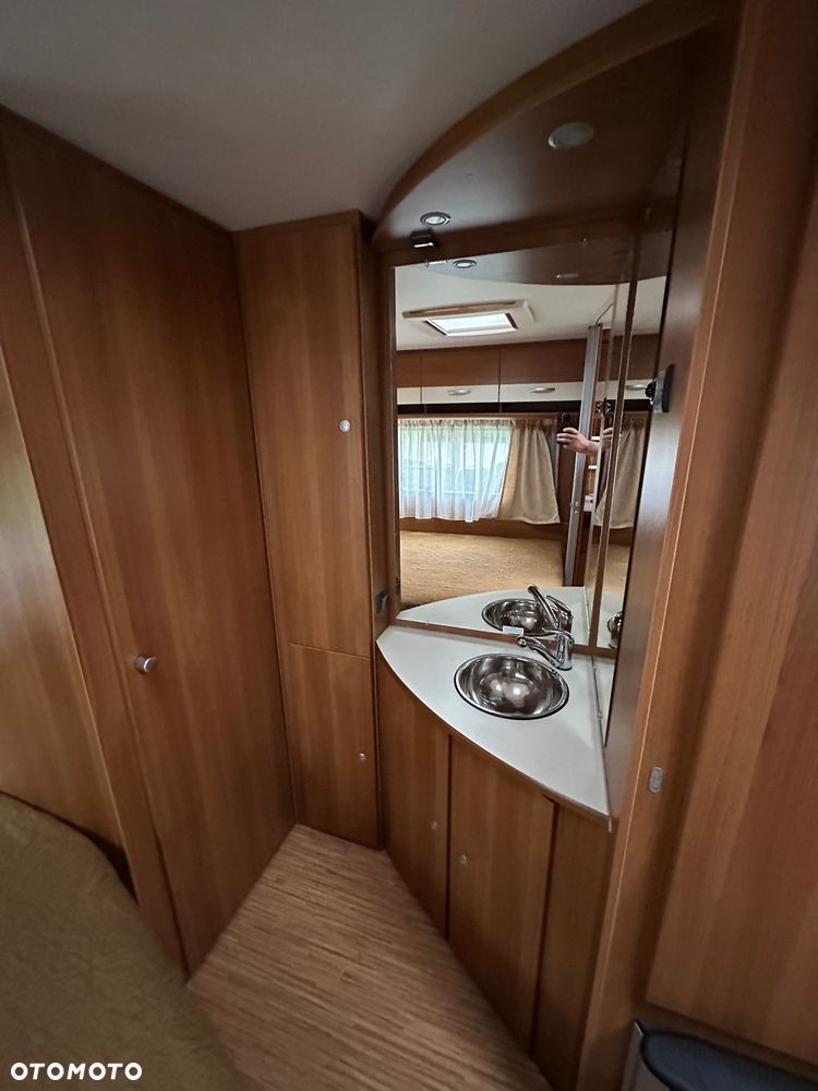 Hymer-Eriba CARADO C255 - 14