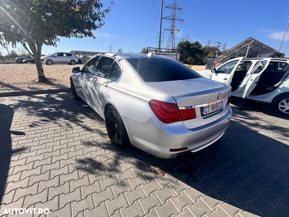 BMW Seria 7 740d xDrive Aut. - 5