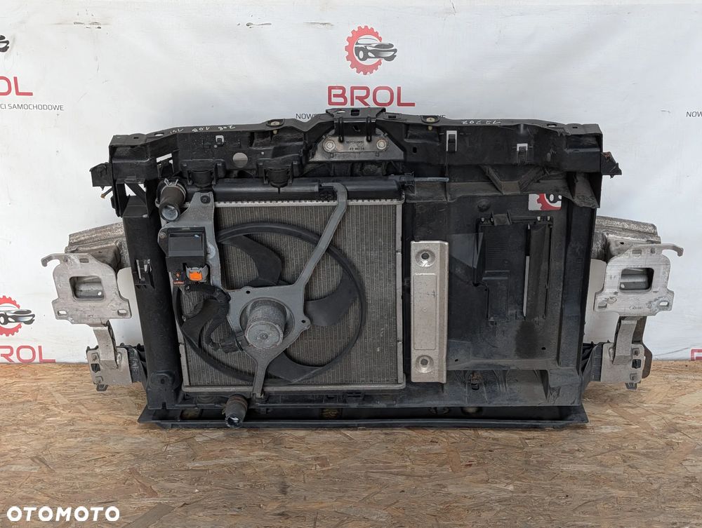 PAS PRZEDNI PEUGEOT 208 1.0 VTI - 2