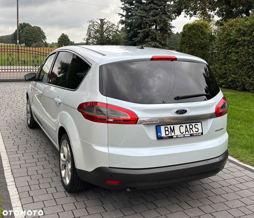 Ford S-Max 2012 photo 3