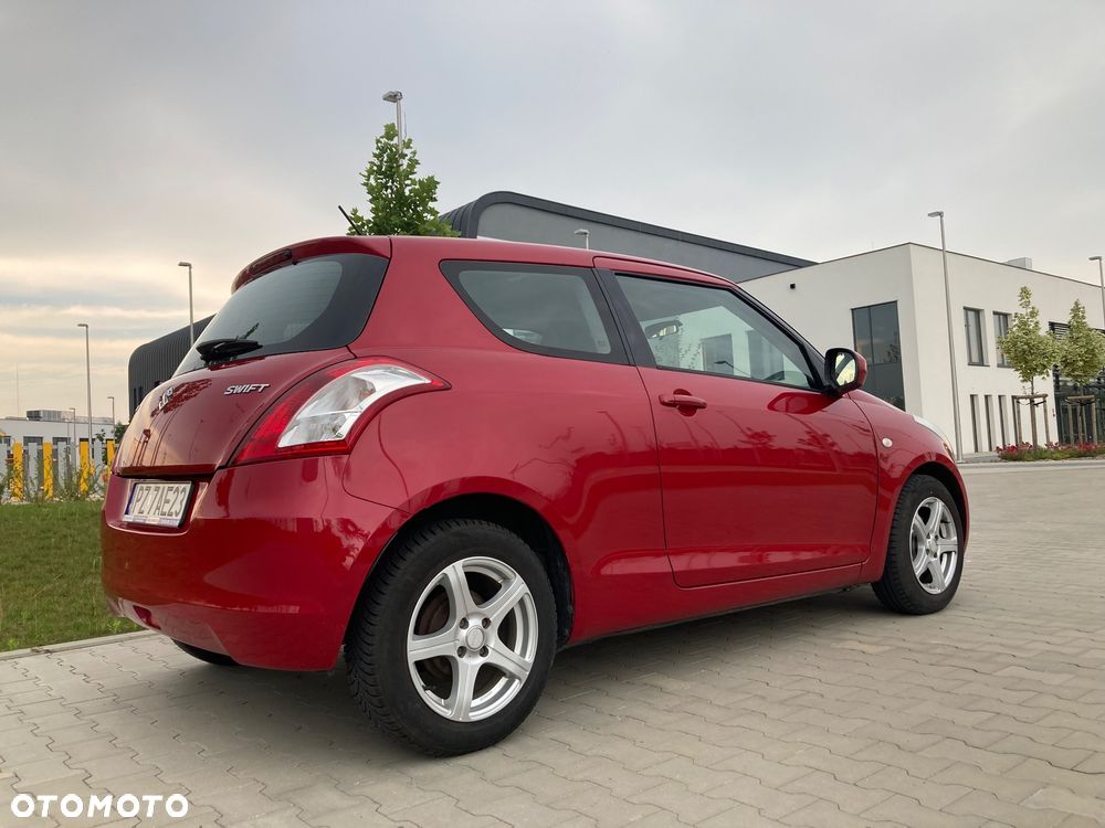 Suzuki Swift 1.2 - 15
