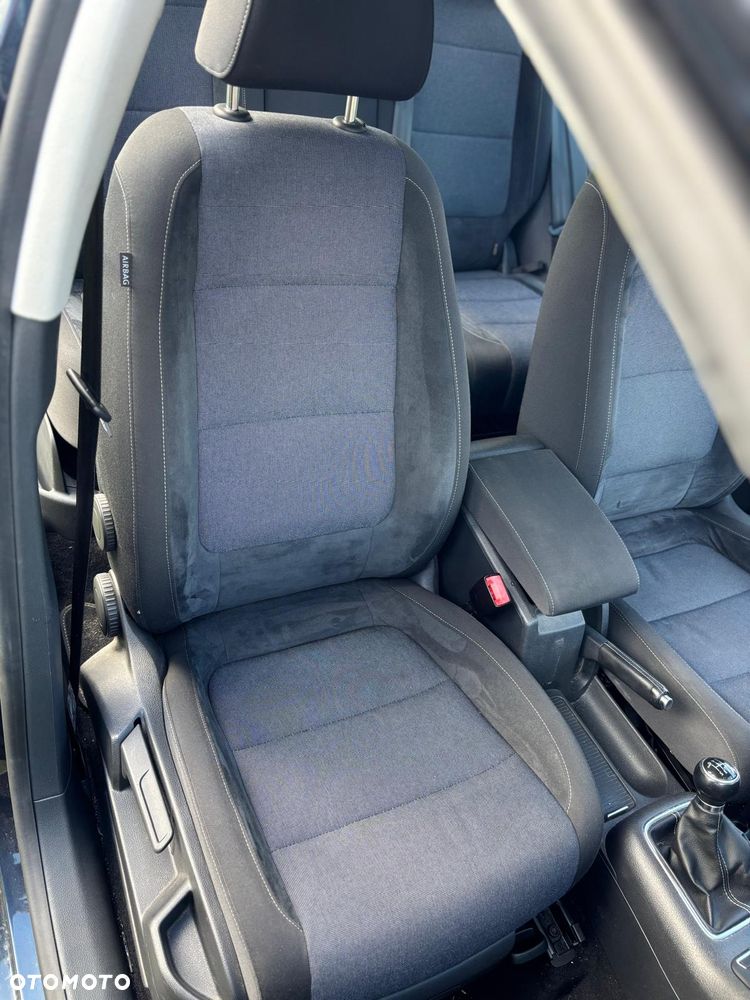 Volkswagen Golf Plus 2.0 TDI Highline - 21