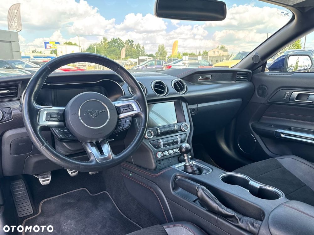 Ford Mustang - 15