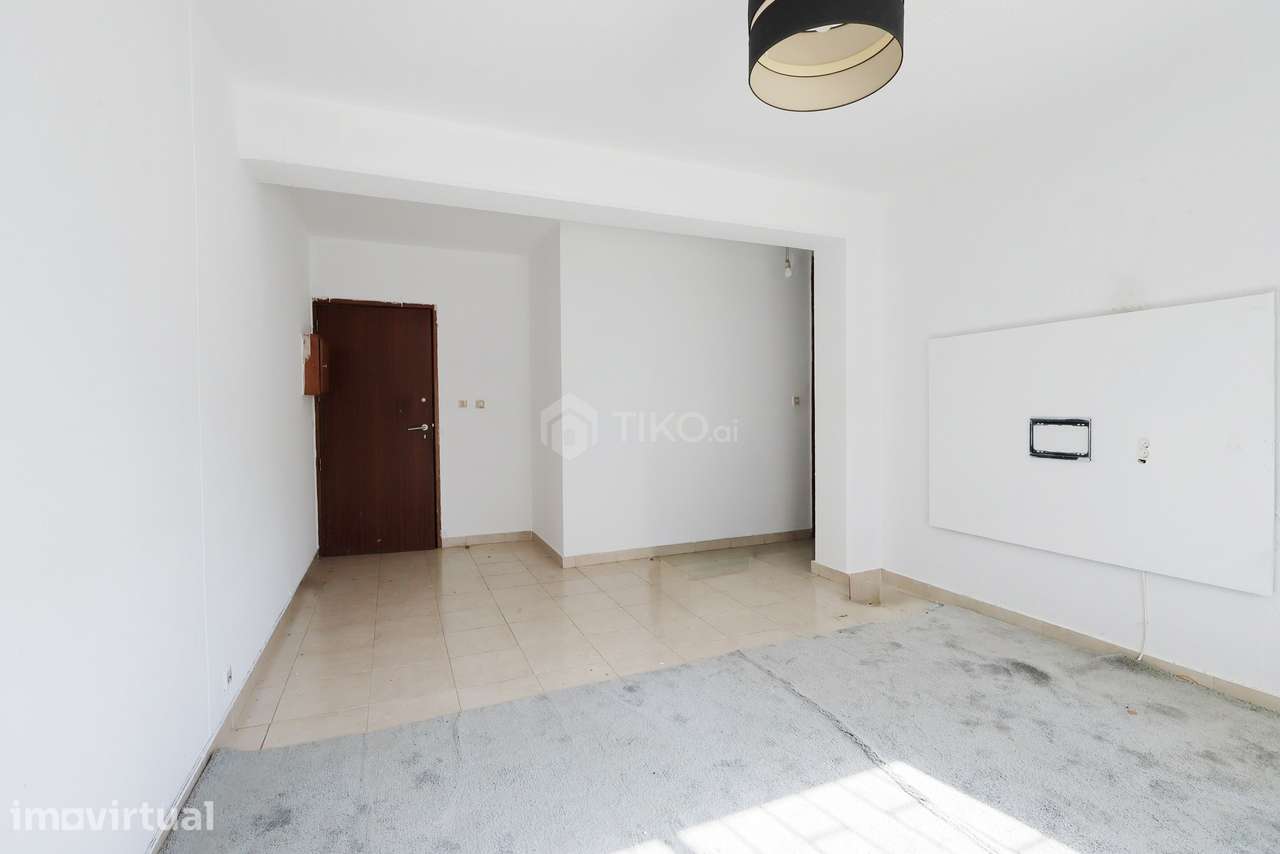 APARTAMENTO T1 | VALE DA AMOREIRA - Grande imagem: 4/26