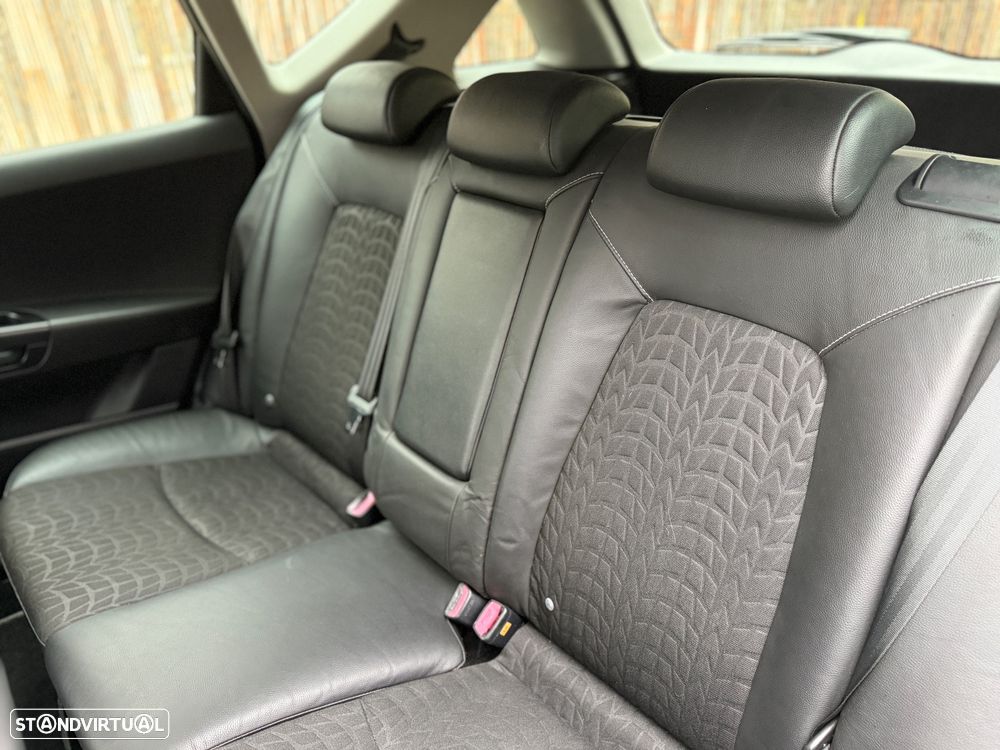 Kia Ceed 1.6 CRDi EX - 21