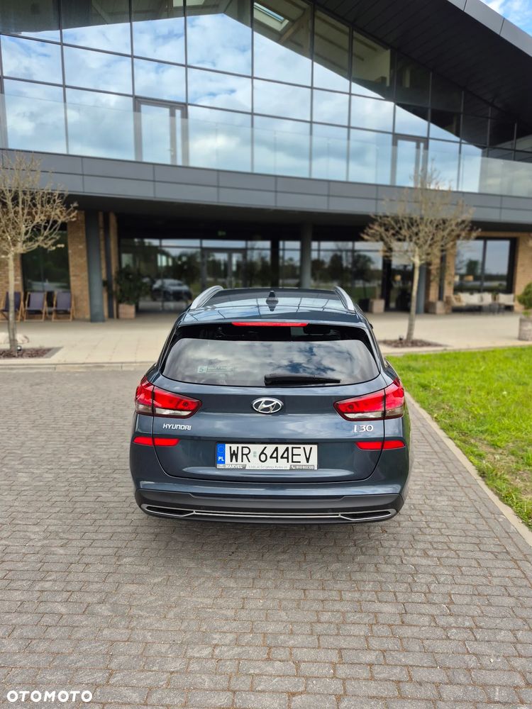 Hyundai i30 1.5 DPI Comfort - 15