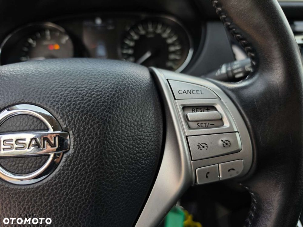 Nissan Qashqai - 23