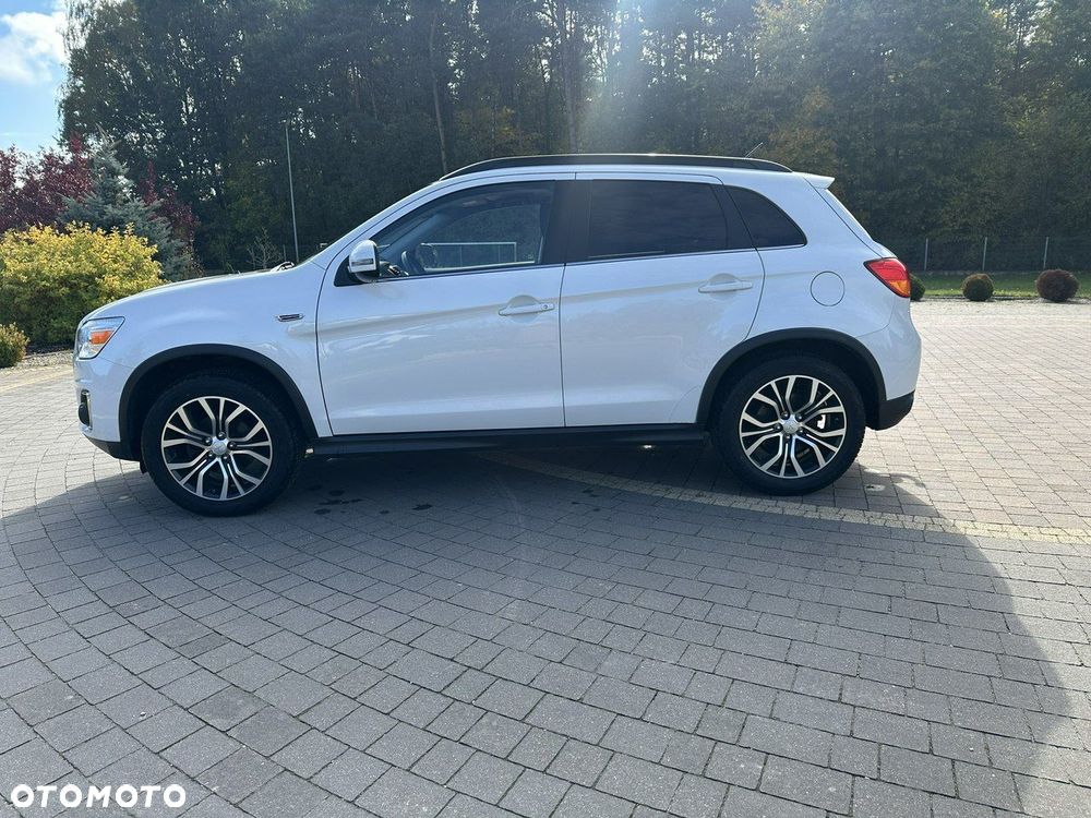 Mitsubishi ASX - 5