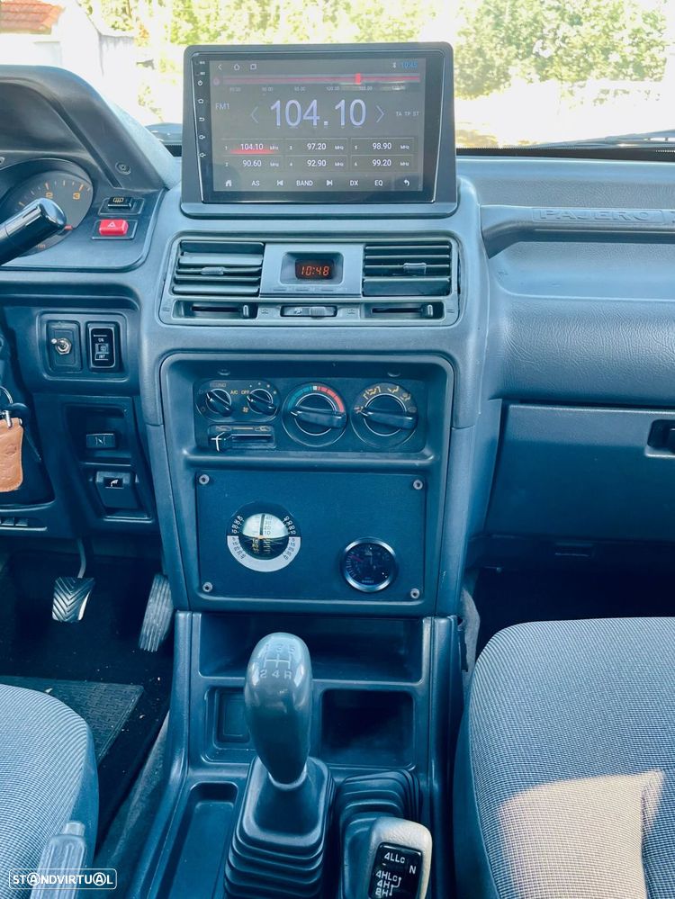 Mitsubishi Pajero - 9