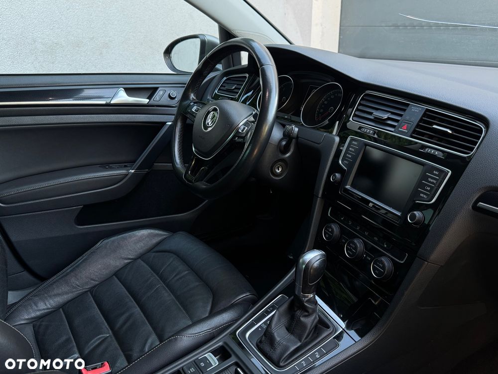 Volkswagen Golf 2.0 TDI (BlueMotion Technology) DSG Highline - 22