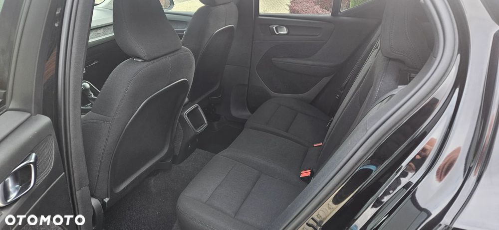 Volvo XC 40 T3 Momentum - 7