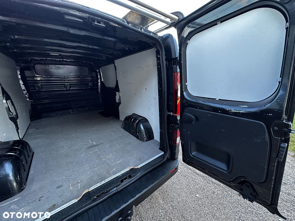 Opel Vivaro - 35