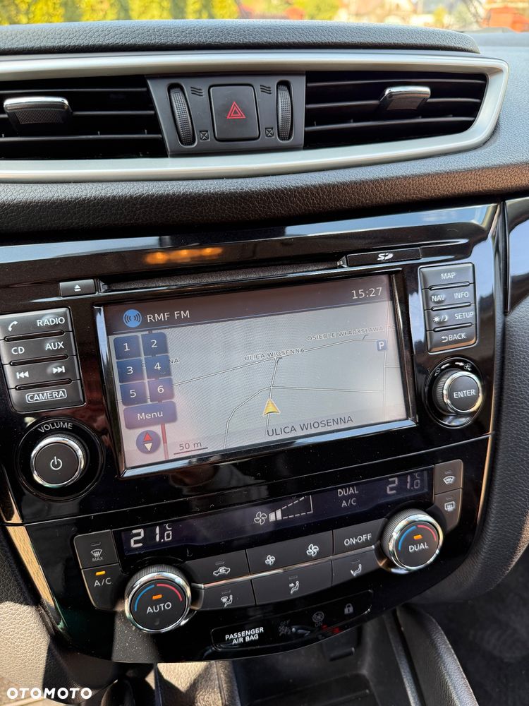 Nissan Qashqai 1.6 dCi DPF tekna - 29