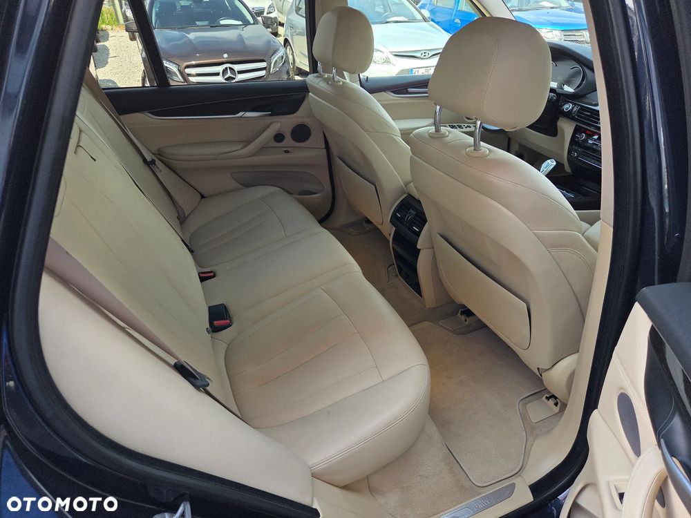 BMW X5 xDrive30d - 12