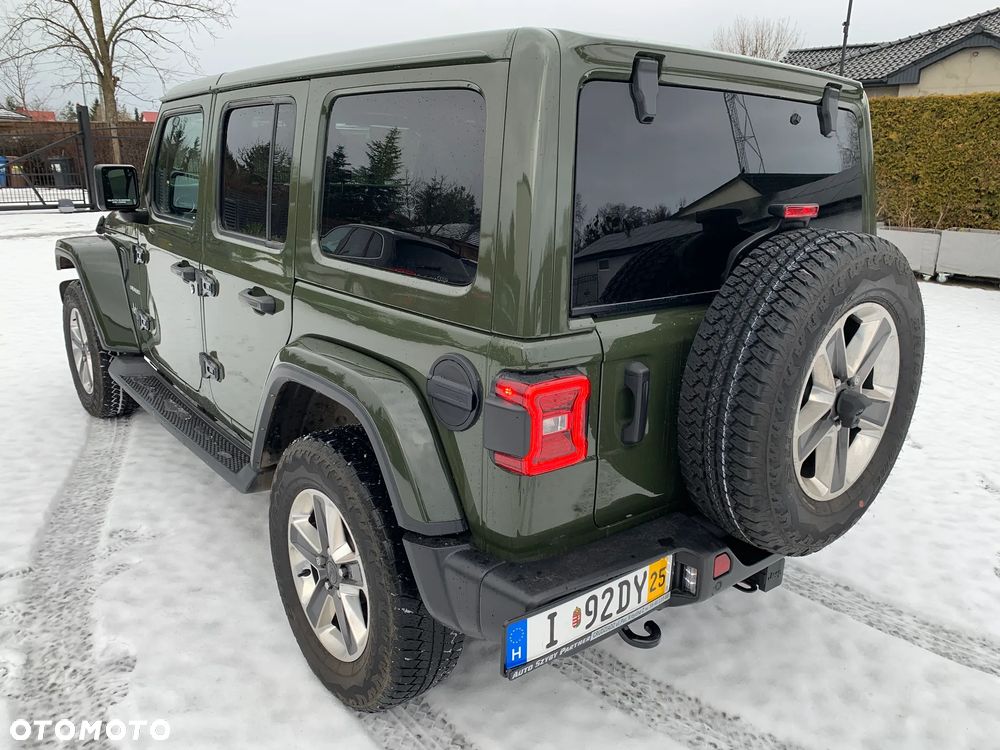 Jeep Wrangler Unlimited 3.6 Automatik Sahara - 3