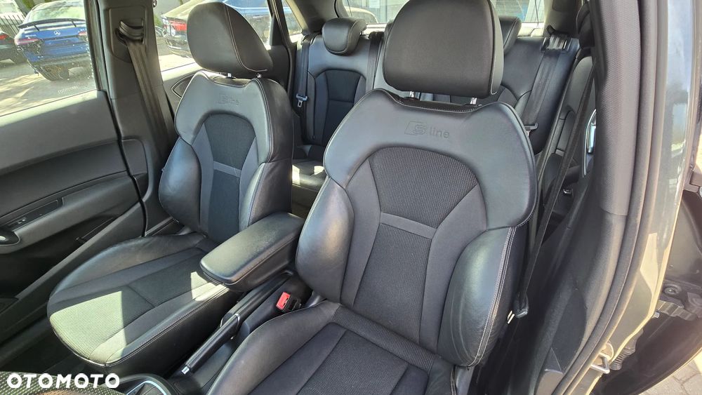 Audi A1 Sportback 1.4 TDI (ultra) S tronic sport - 8