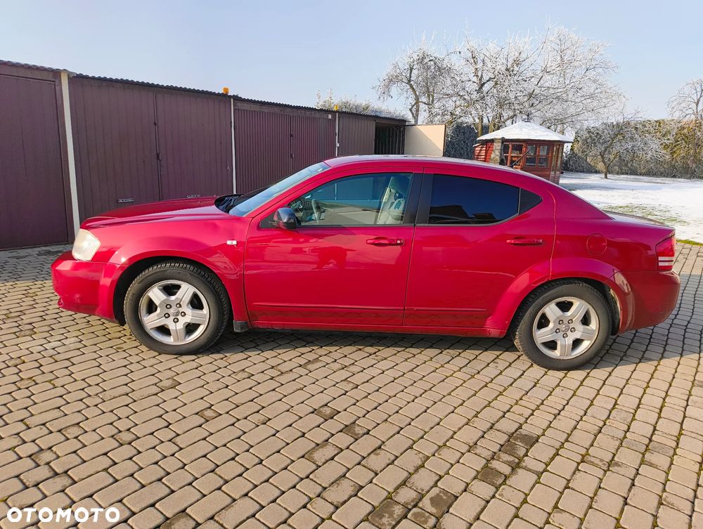 Dodge Avenger - 2