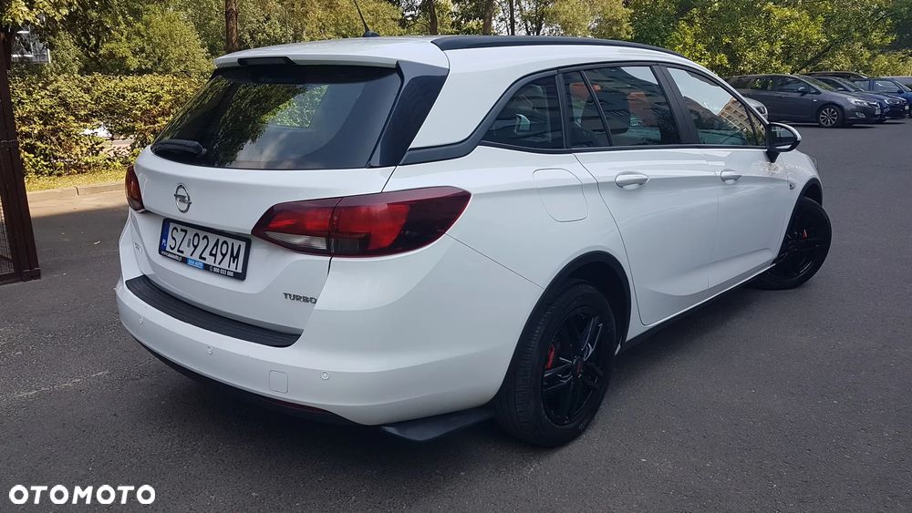 Opel Astra 1.4 T Dynamic - 3