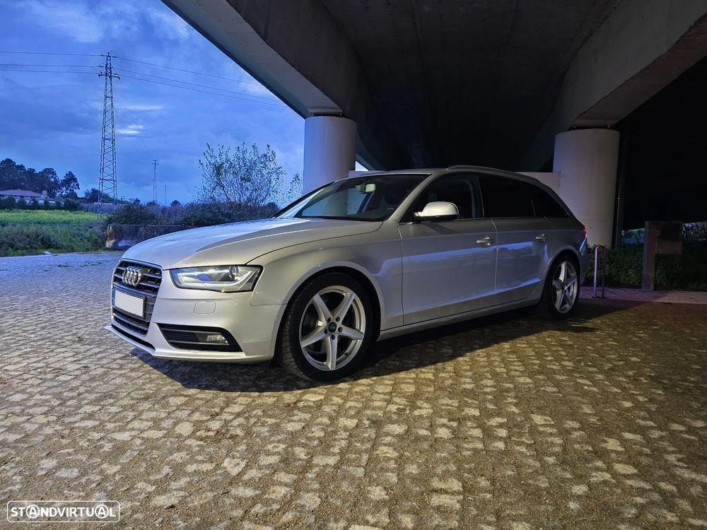 Audi A4 Avant 2.0 TDI DPF multitronic S line Sport Pack - 15