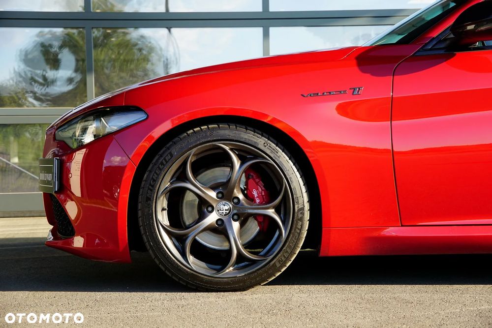 Alfa Romeo Giulia 2.0 Turbo Veloce TI Q4 - 11