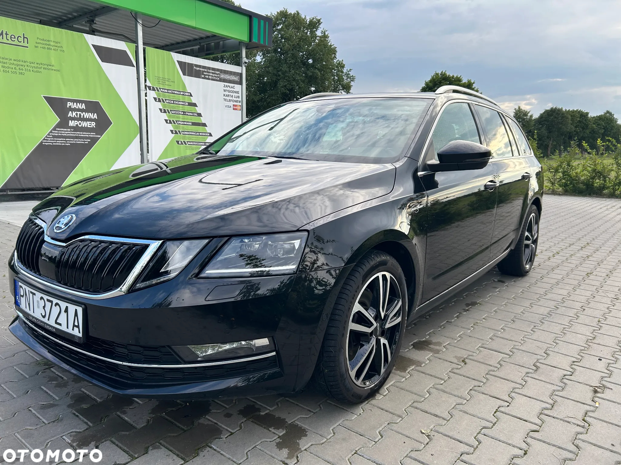 Skoda Octavia Combi 2.0 TDI 4x4 DSG L&K - 2
