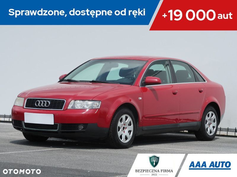 Audi A4 - 1