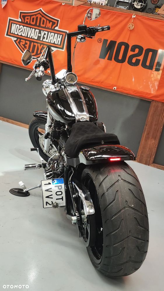 Harley-Davidson FXSB Breakout - 33