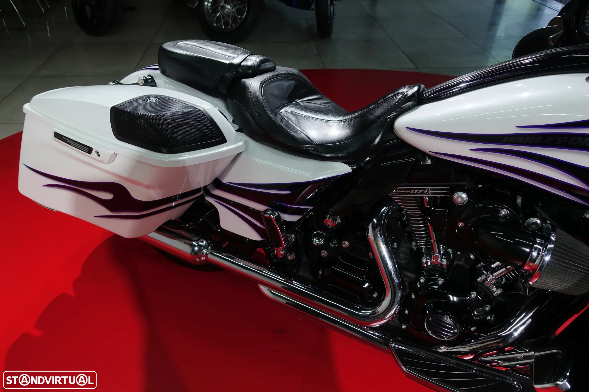 Harley-Davidson Street Glide Cvo 117ci Screaming Eagle - 8