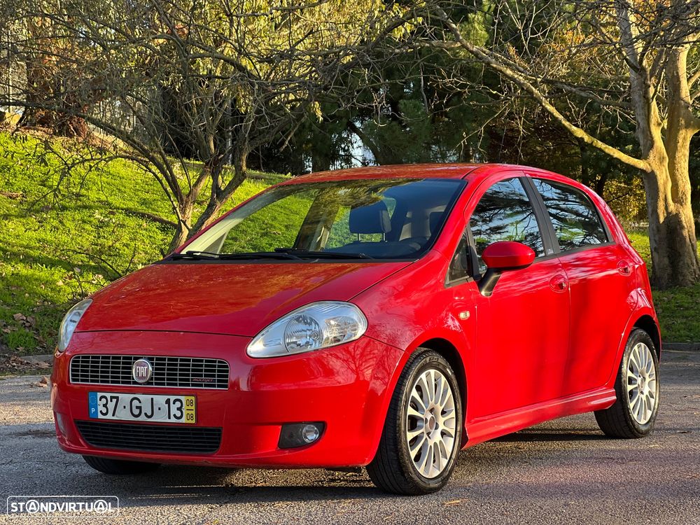 Fiat Grande Punto 1.3 M-Jet Redbull Blue Elements - 1