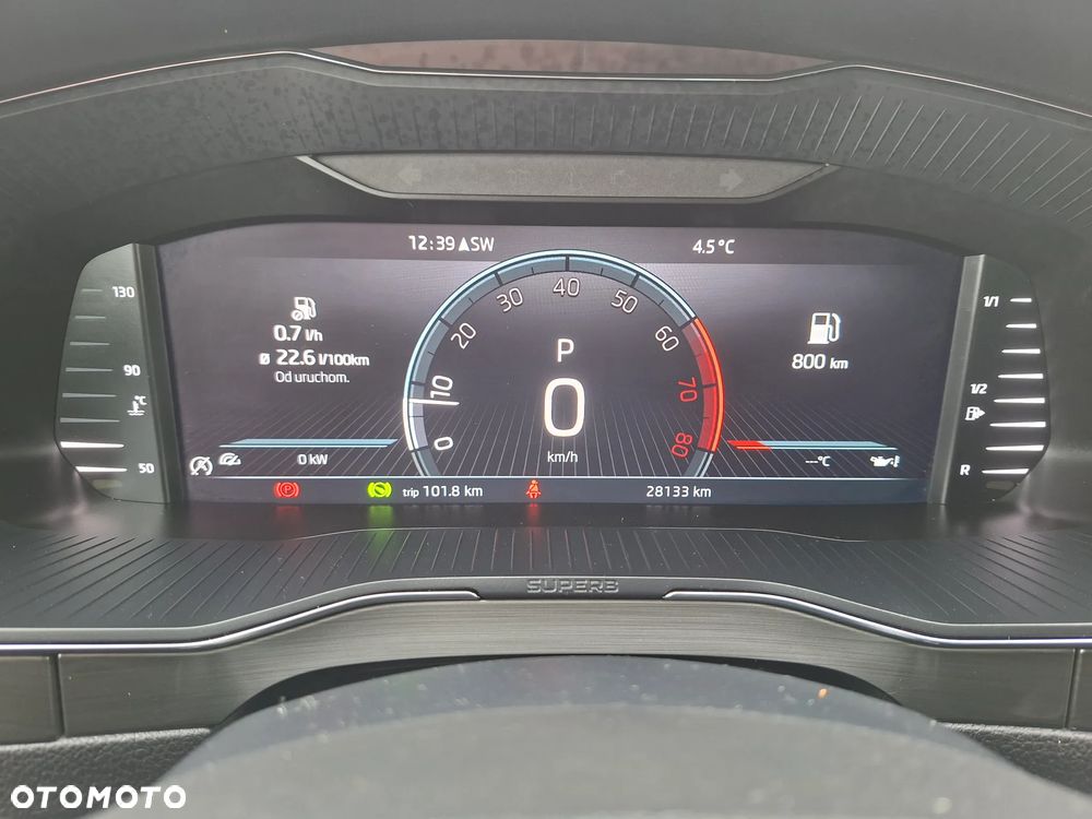 Skoda Superb 1.5 TSI Ambition DSG - 14