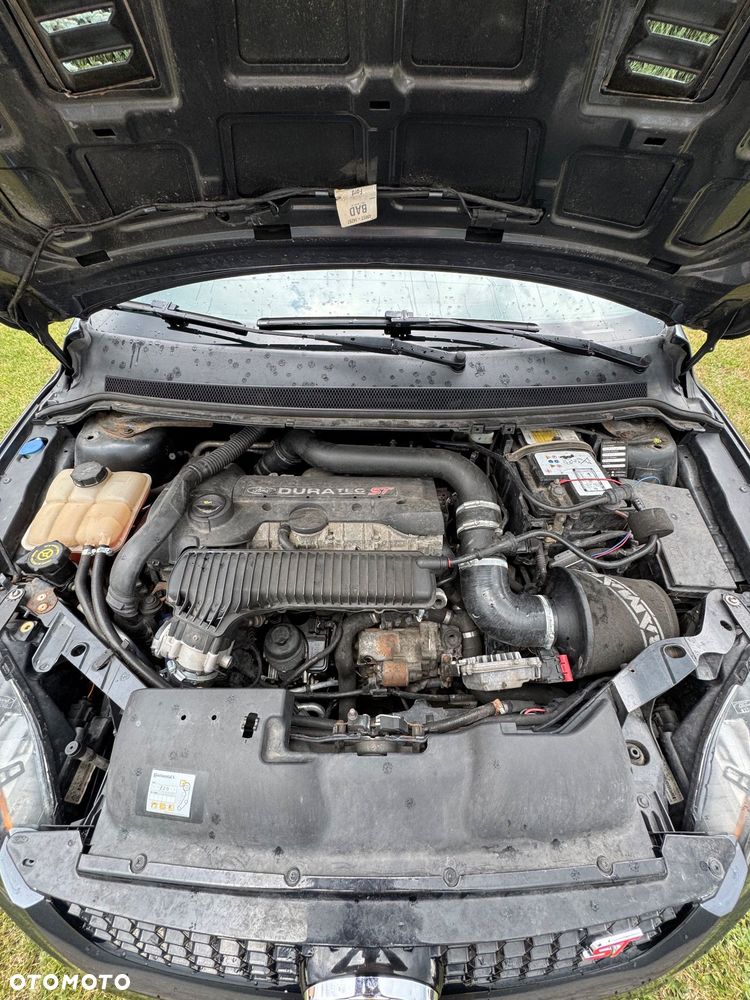 Ford Focus ST - 8
