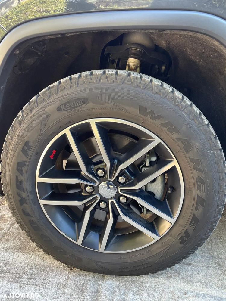Jeep Grand Cherokee 3.0 TD AT Trailhawk - 12