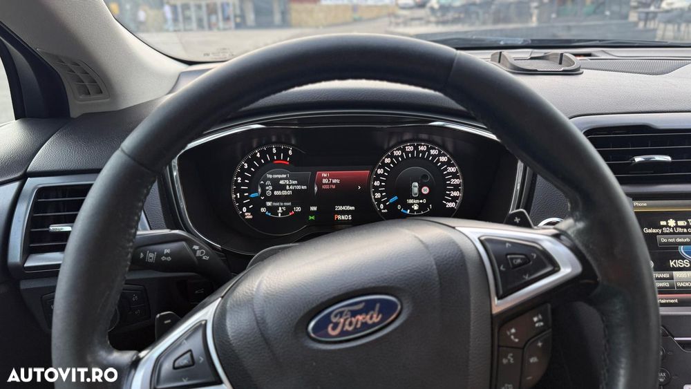 Ford Mondeo 2.0 TDCI PowerShift ST Line High - 8